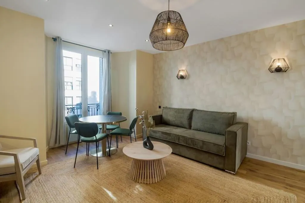 Lägenhet 21.appart 4pers#1 Bedroom #pere Lachaise #nation Paris