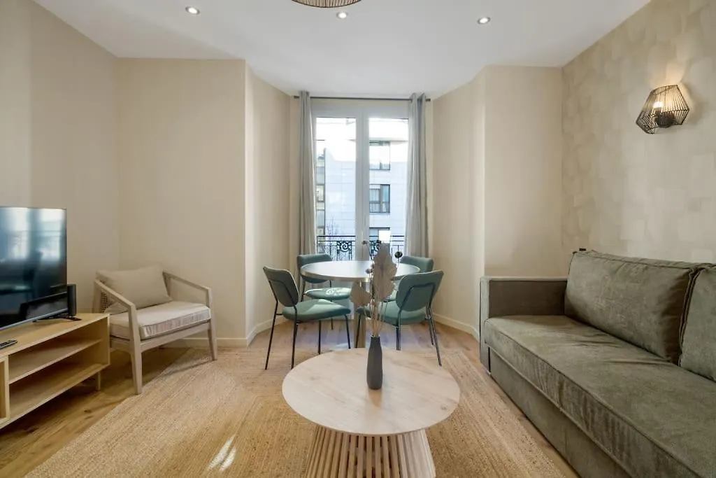 Lägenhet 21.appart 4pers#1 Bedroom #pere Lachaise #nation